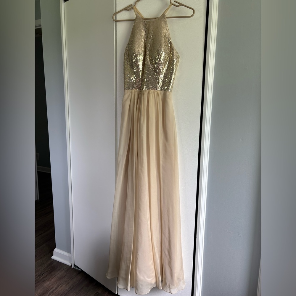 Elegant Gold Sequin Evening Gown